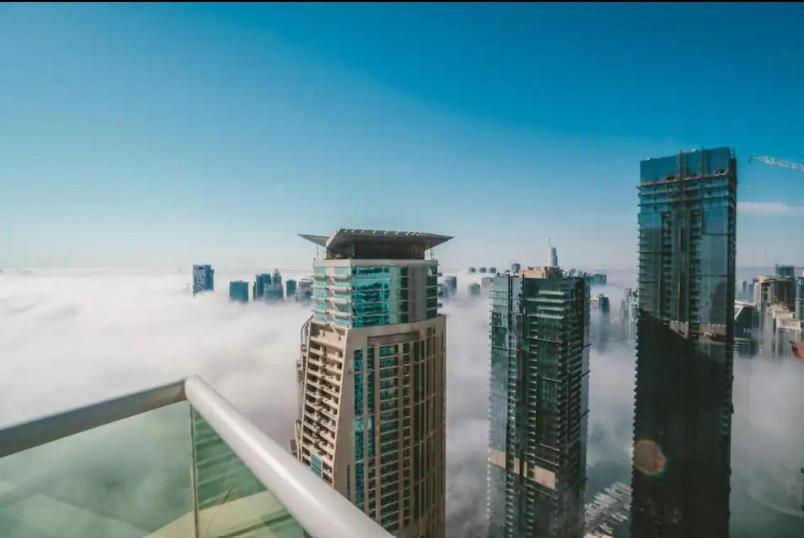 High Floor With City Skyline & Burj Khalifa View 3 Bedroom Unit Marina Дубай Экстерьер фото
